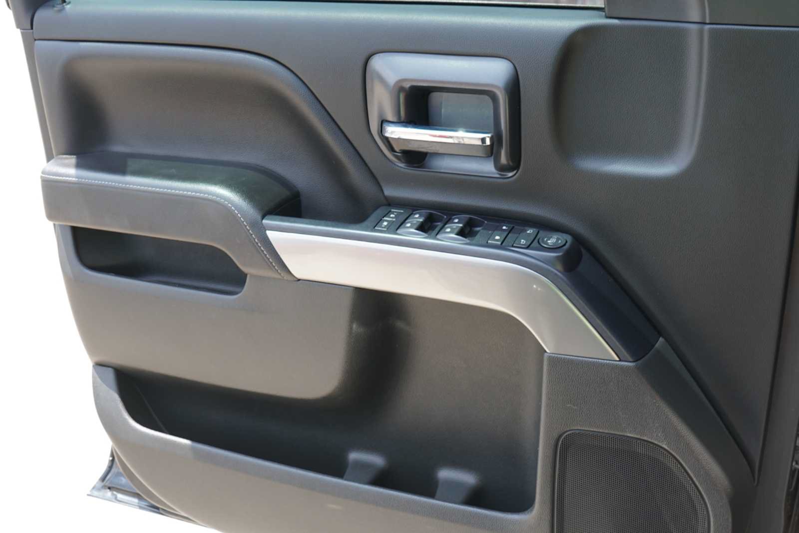 Used 2018 Chevrolet Silverado 1500 LT w/ Texas Edition RWD image 16