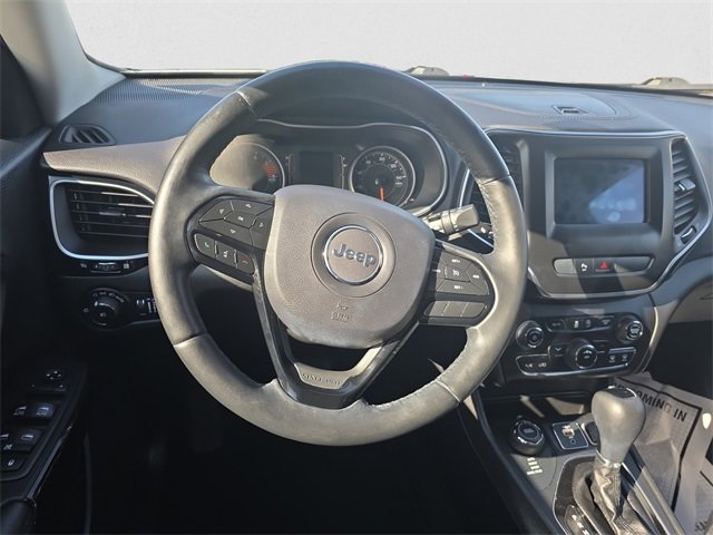 Used 2019 Jeep Cherokee Latitude Plus image 12