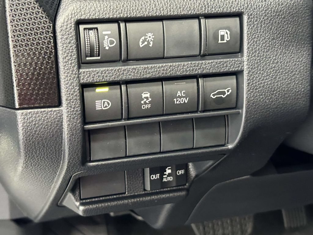 Used 2026 Toyota 4Runner Limited AWD/4WD image 21