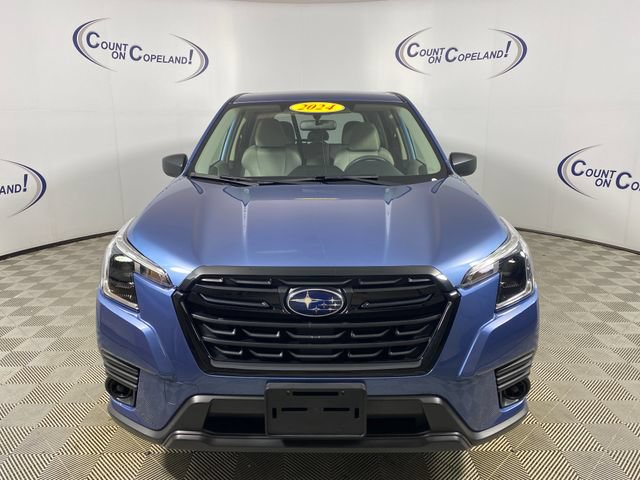 Used 2024 Subaru Forester AWD/4WD image 2