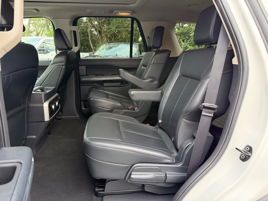 Certified 2024 Ford Expedition XLT AWD/4WD image 20