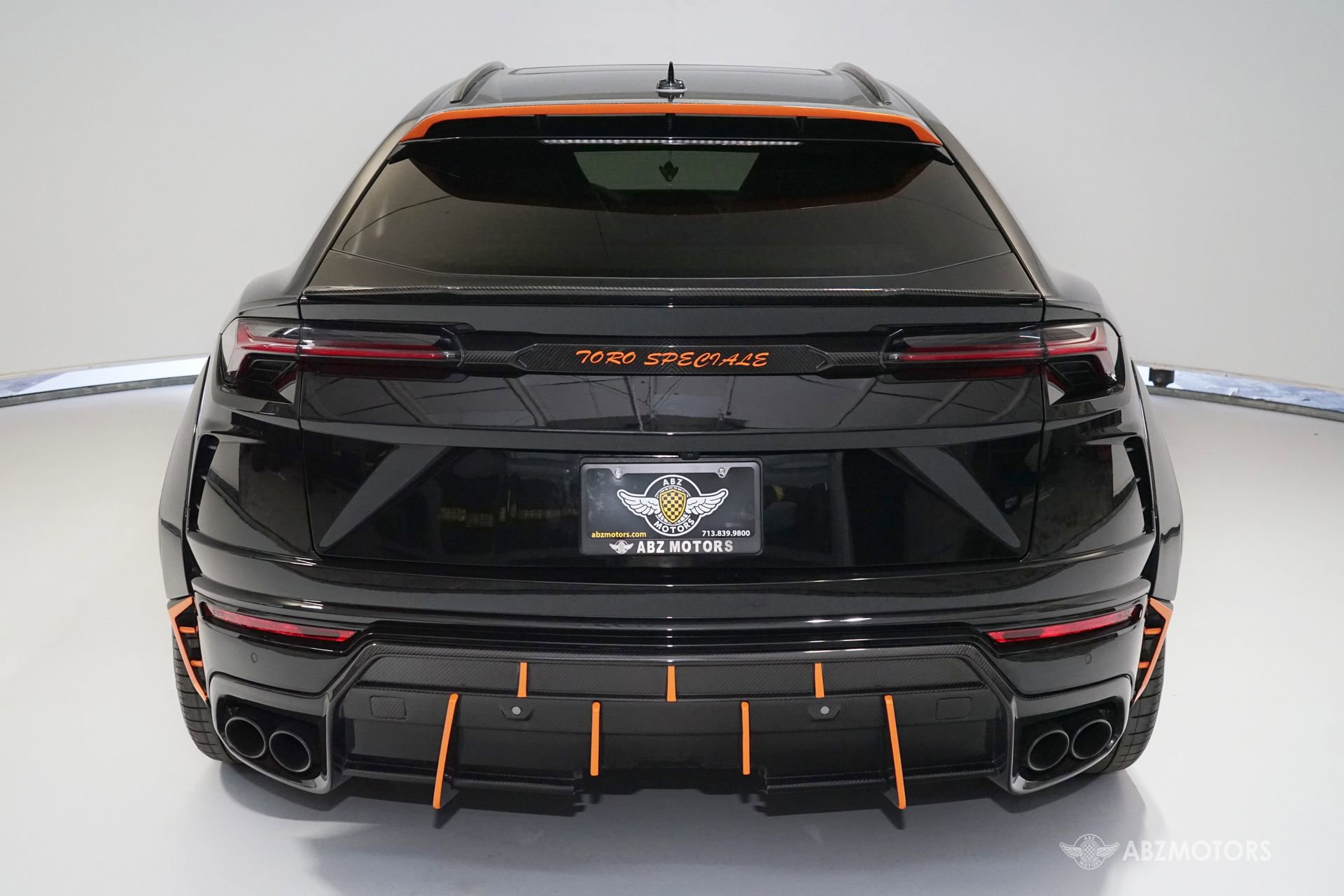 Used 2021 Lamborghini Urus image 8