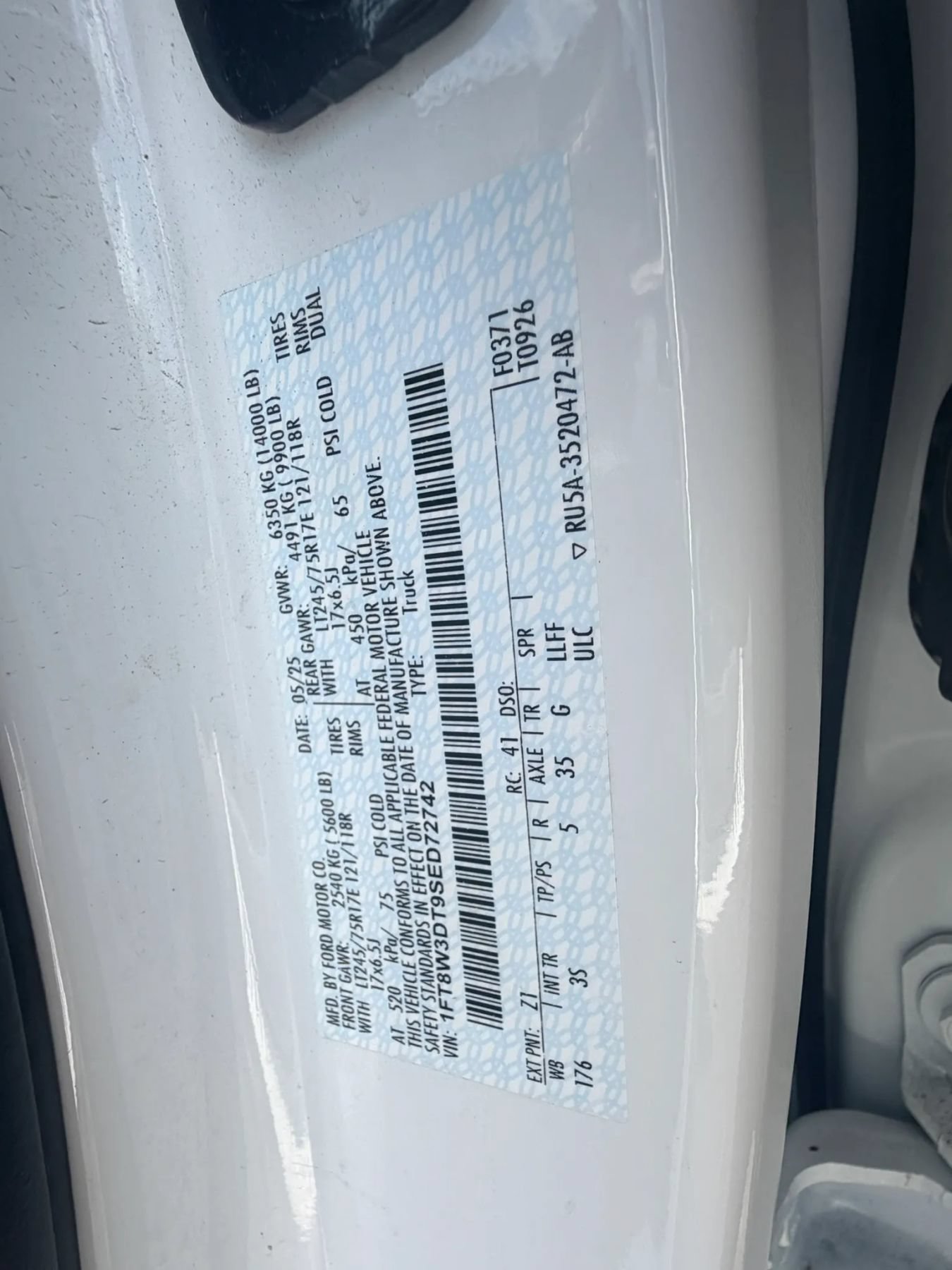 Used 2025 Ford F350 XLT AWD/4WD image 2