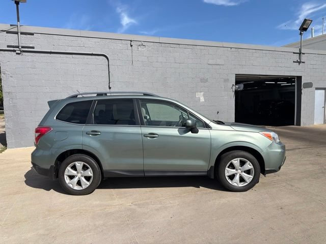 Used 2015 Subaru Forester 2.5i Limited AWD/4WD image 2