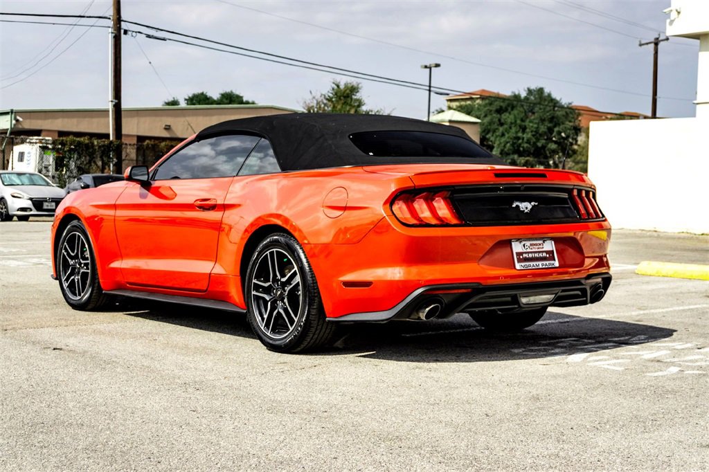 Used 2023 Ford Mustang Convertible image 7