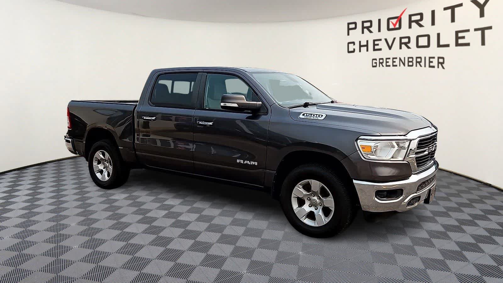Used 2019 RAM 1500 Big Horn AWD/4WD image 2