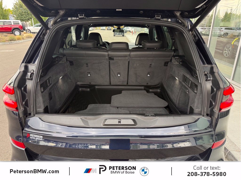 Used 2019 BMW X5 xDrive50i w/ M Sport Package AWD/4WD image 9