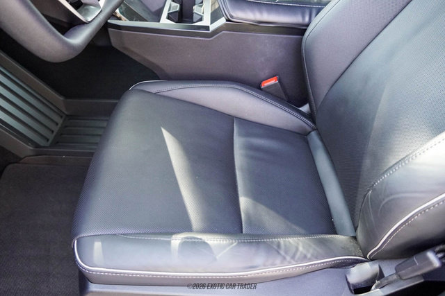 Used 2024 Tesla Cybertruck Cyberbeast AWD/4WD image 31