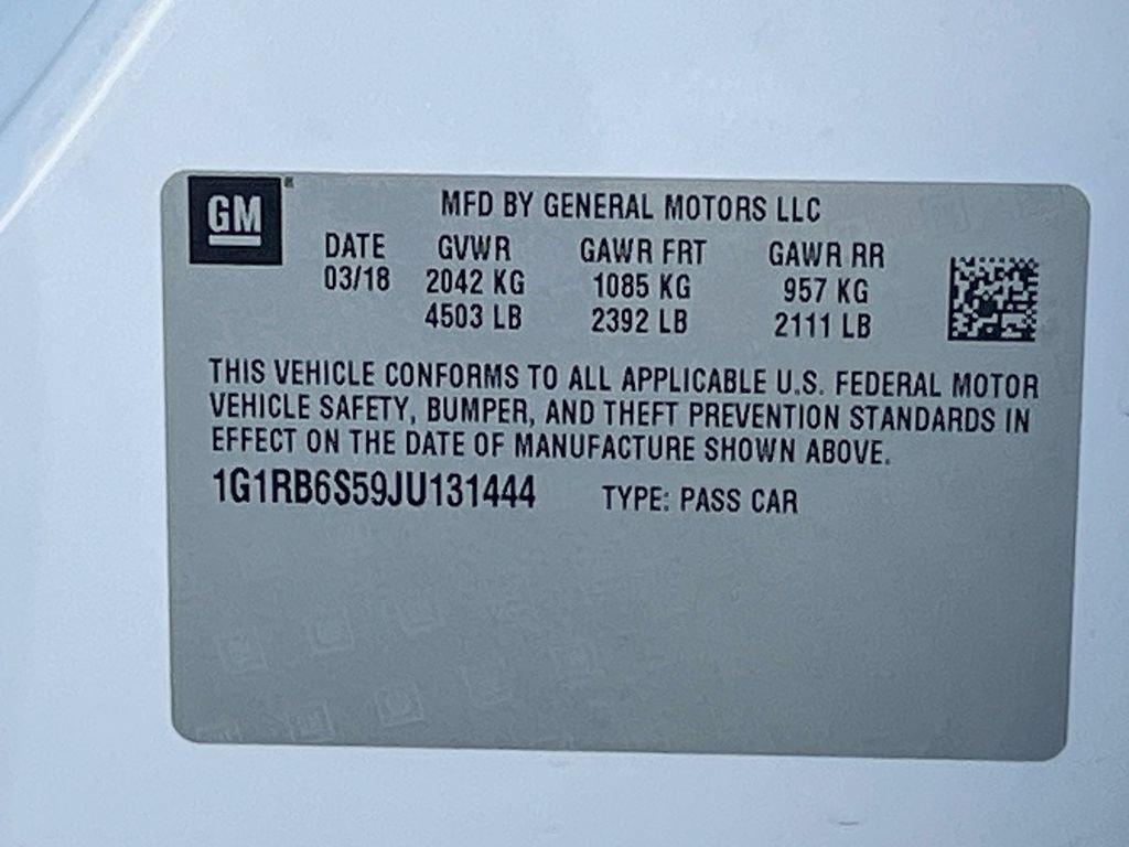 Used 2018 Chevrolet Volt Premier w/ Driver Confidence Package FWD image 32