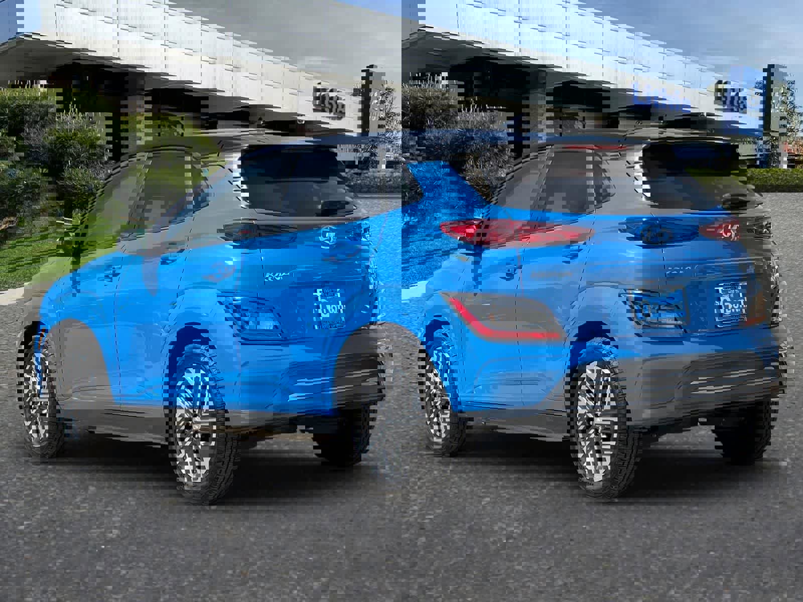 Used 2022 Hyundai Kona SEL image 7