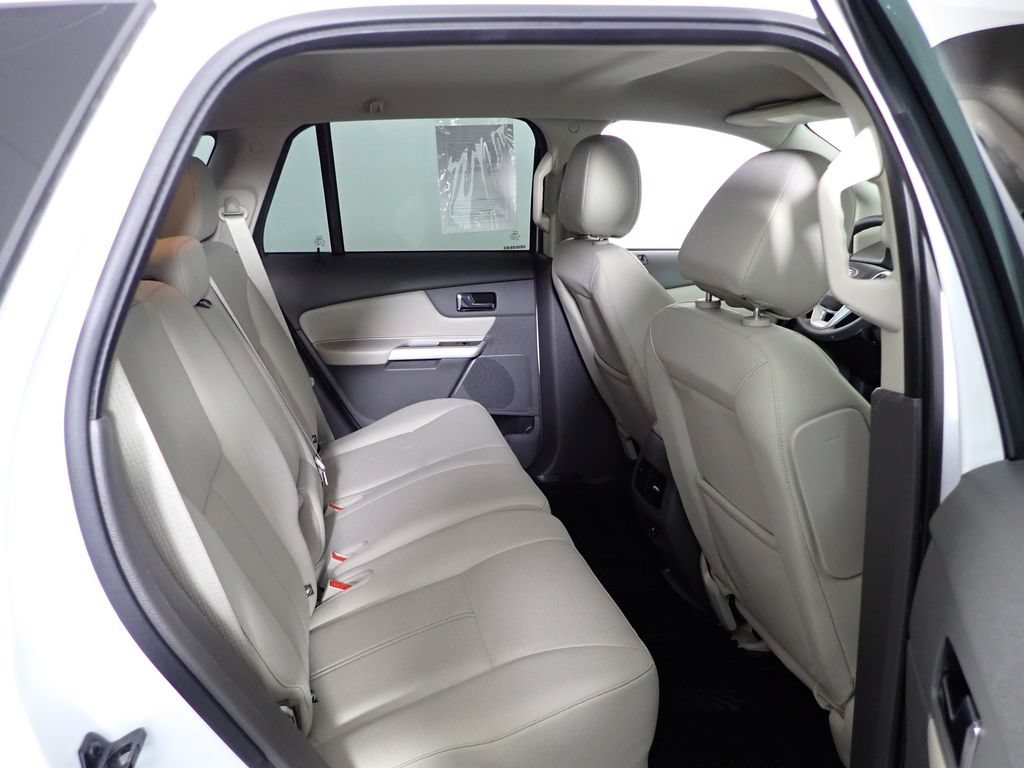 Used 2014 Ford Edge SE w/ Equipment Group 101A FWD image 29