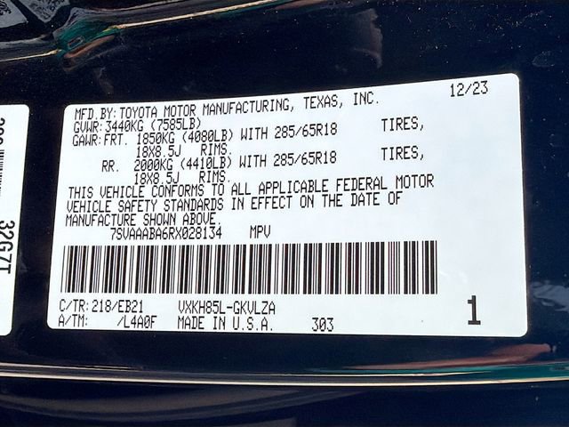 Used 2024 Toyota Sequoia TRD Pro AWD/4WD image 47