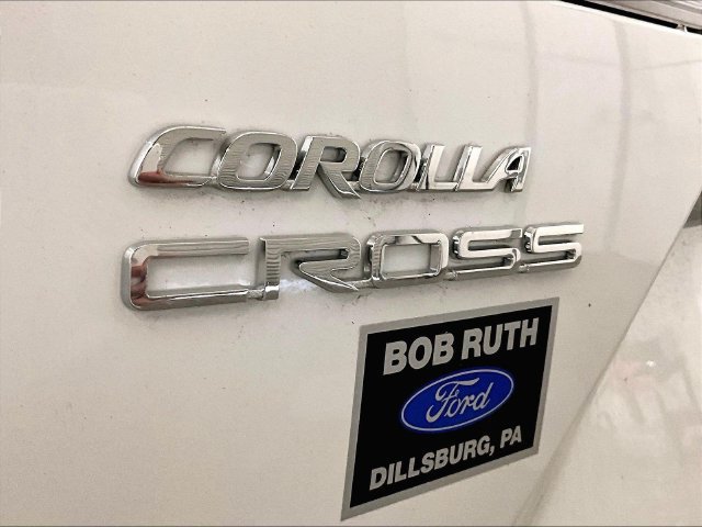 Used 2026 Toyota Corolla Cross LE AWD/4WD image 13