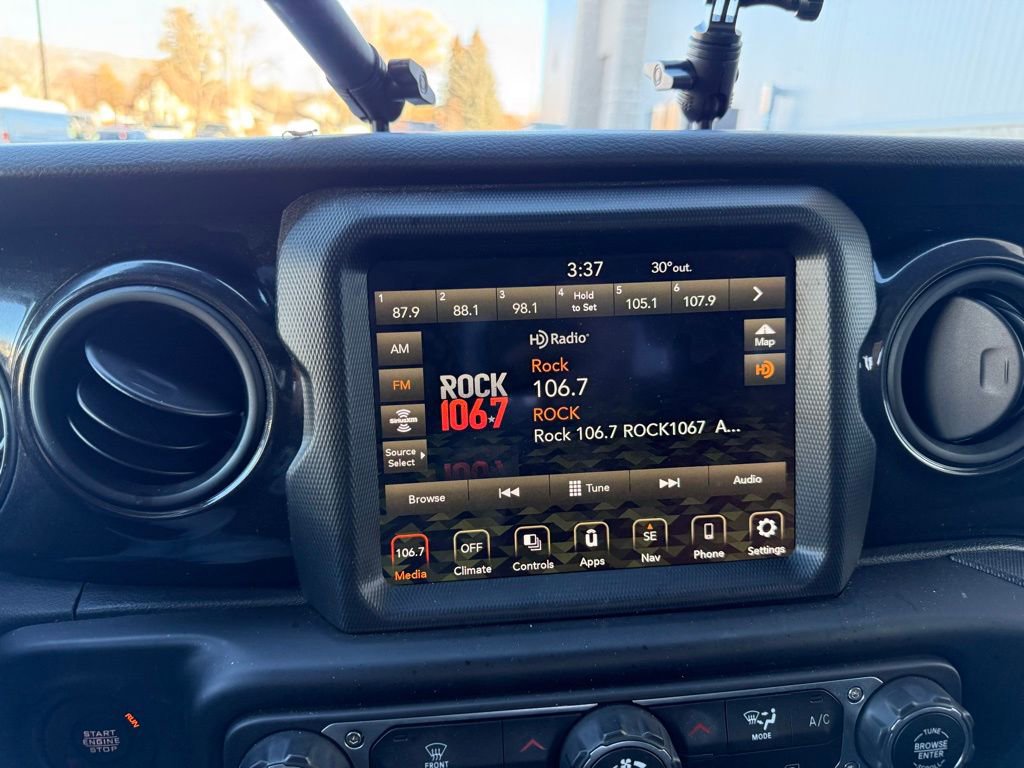 Used 2022 Jeep Gladiator Sport image 11