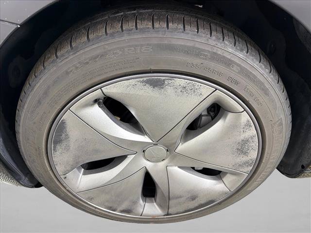 Used 2018 Tesla Model 3 Long Range AWD/4WD image 13