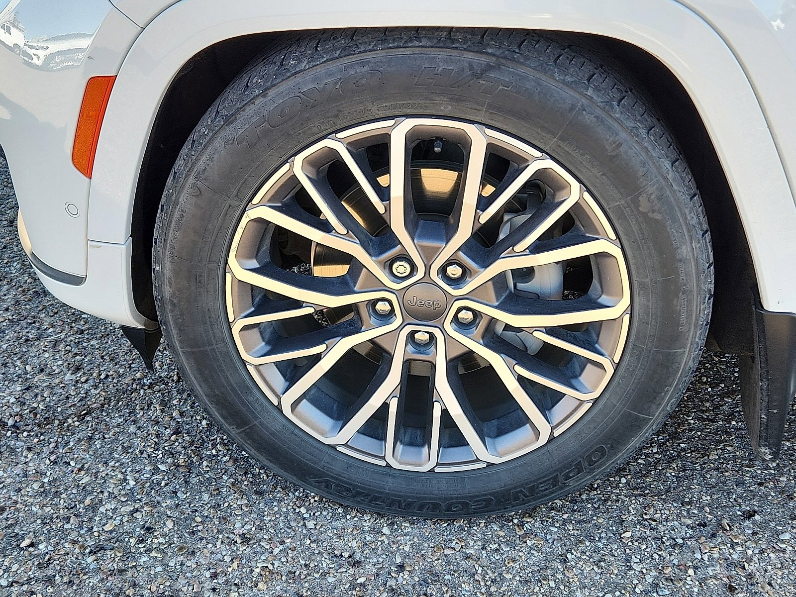 Used 2021 Jeep Grand Cherokee L Summit image 7