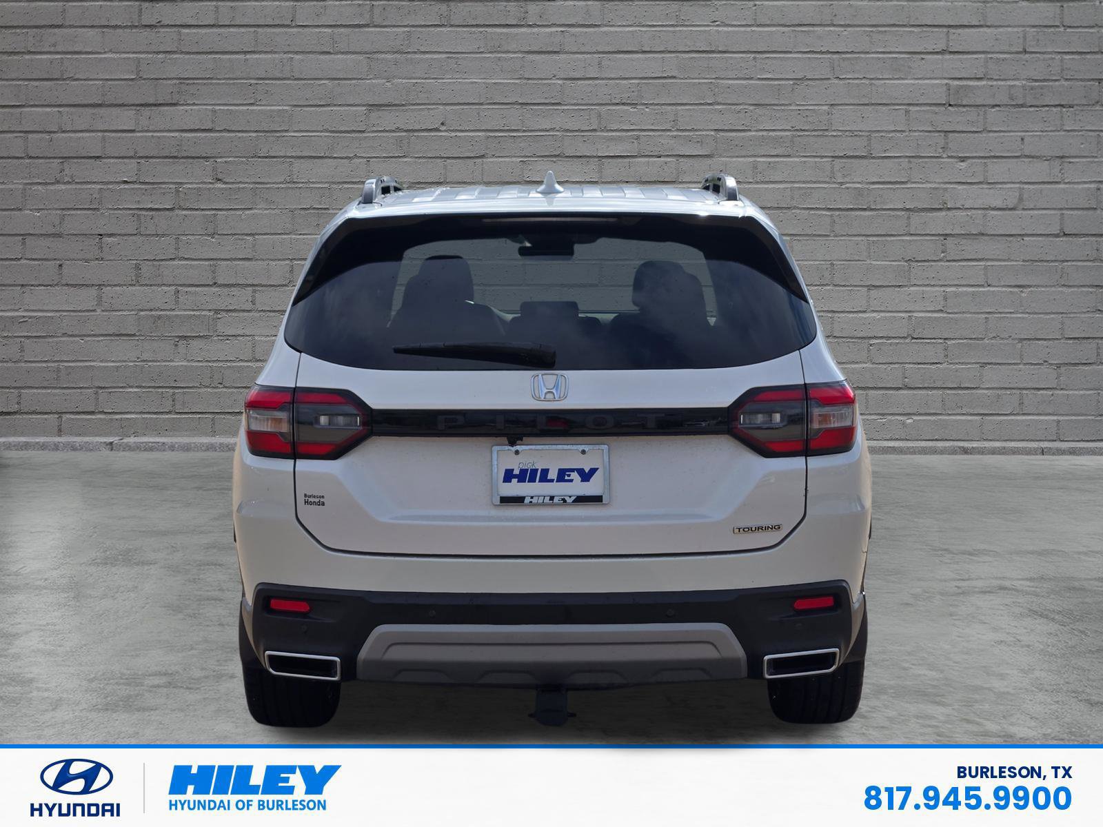 Used 2023 Honda Pilot Touring image 6