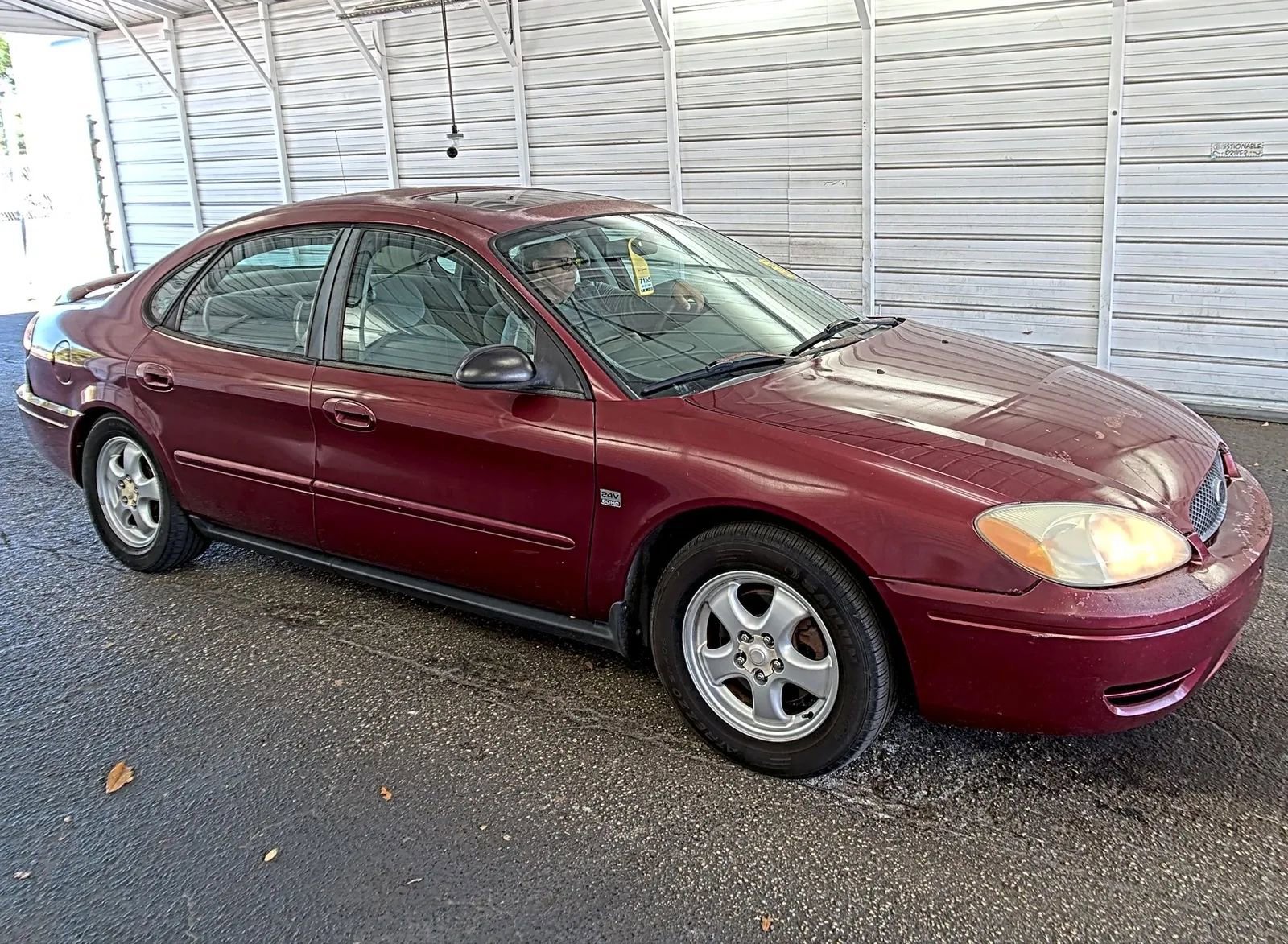 Used 2004 Ford Taurus SES FWD image 7