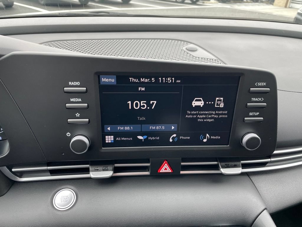New 2026 Hyundai Elantra Hybrid FWD image 13