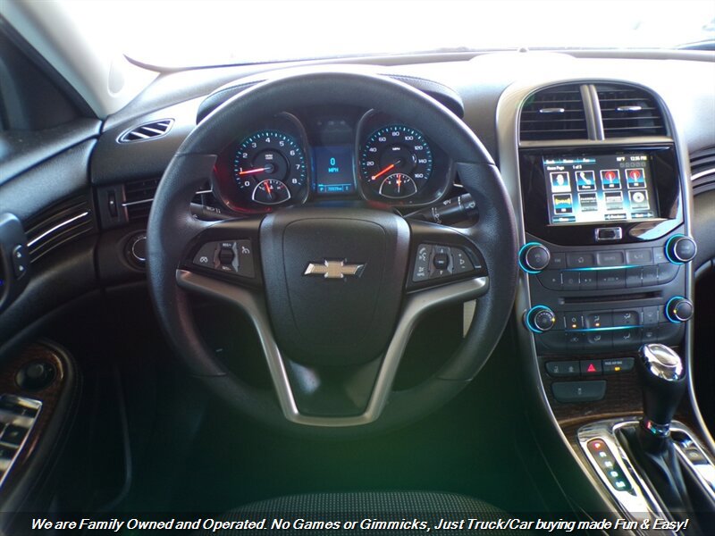 Used 2013 Chevrolet Malibu LT FWD image 13