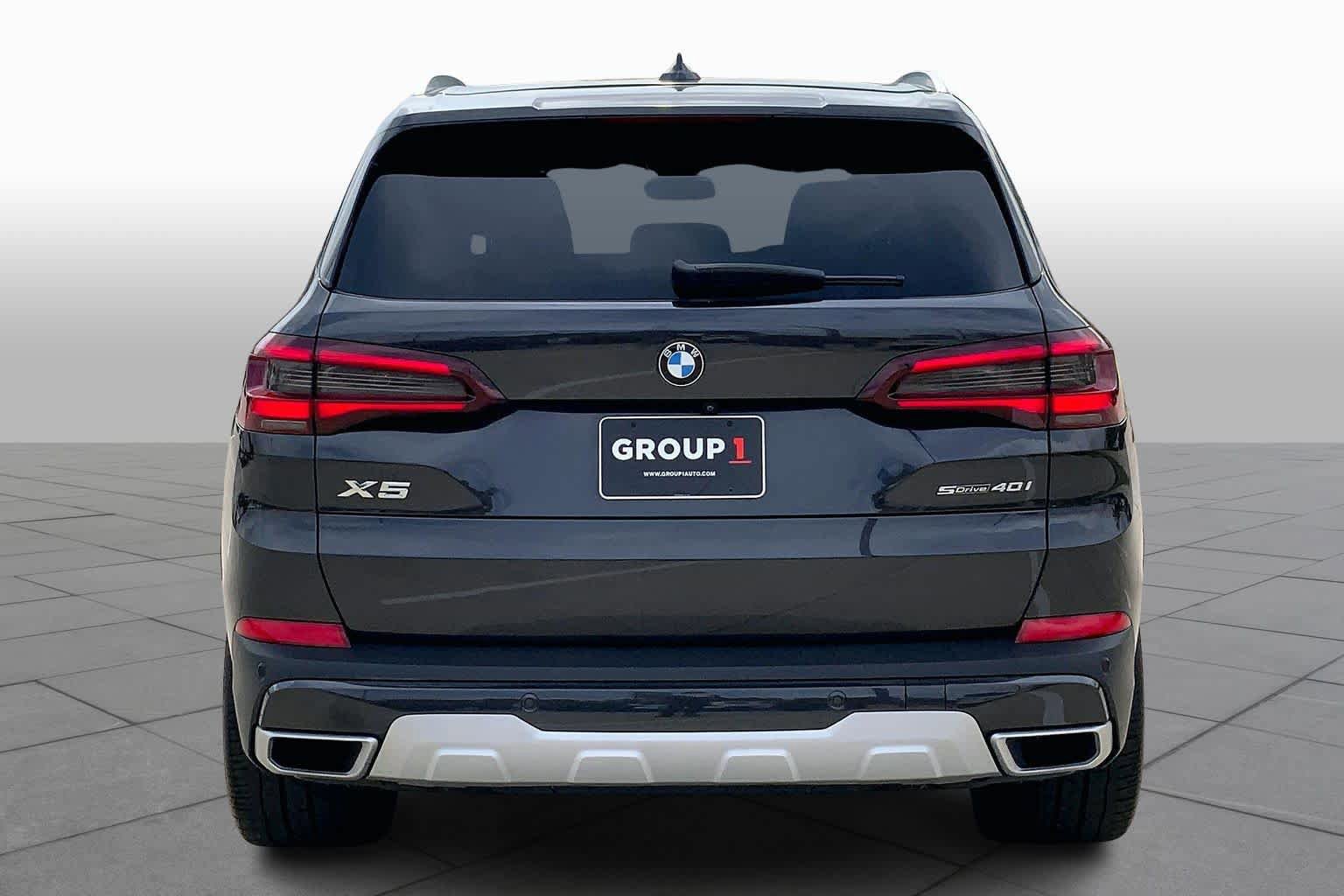 Used 2022 BMW X5 sDrive40i w/ Premium Package image 5