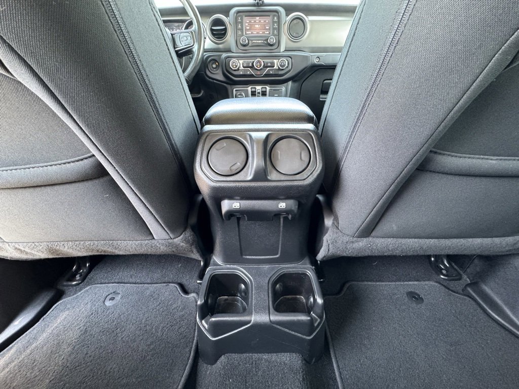 Used 2021 Jeep Gladiator Willys image 15