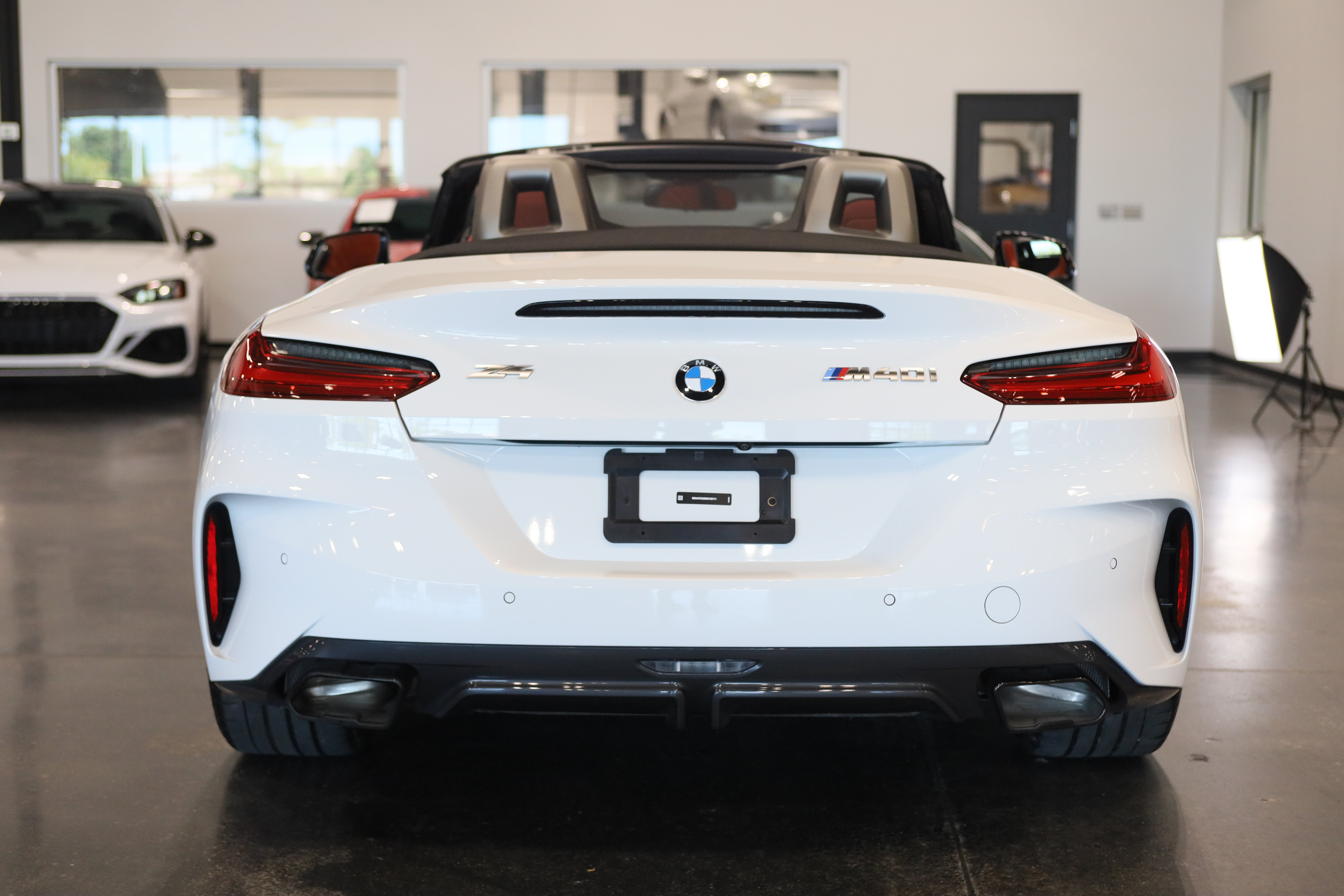 Used 2024 BMW Z4 M40i w/ Premium Package RWD image 7