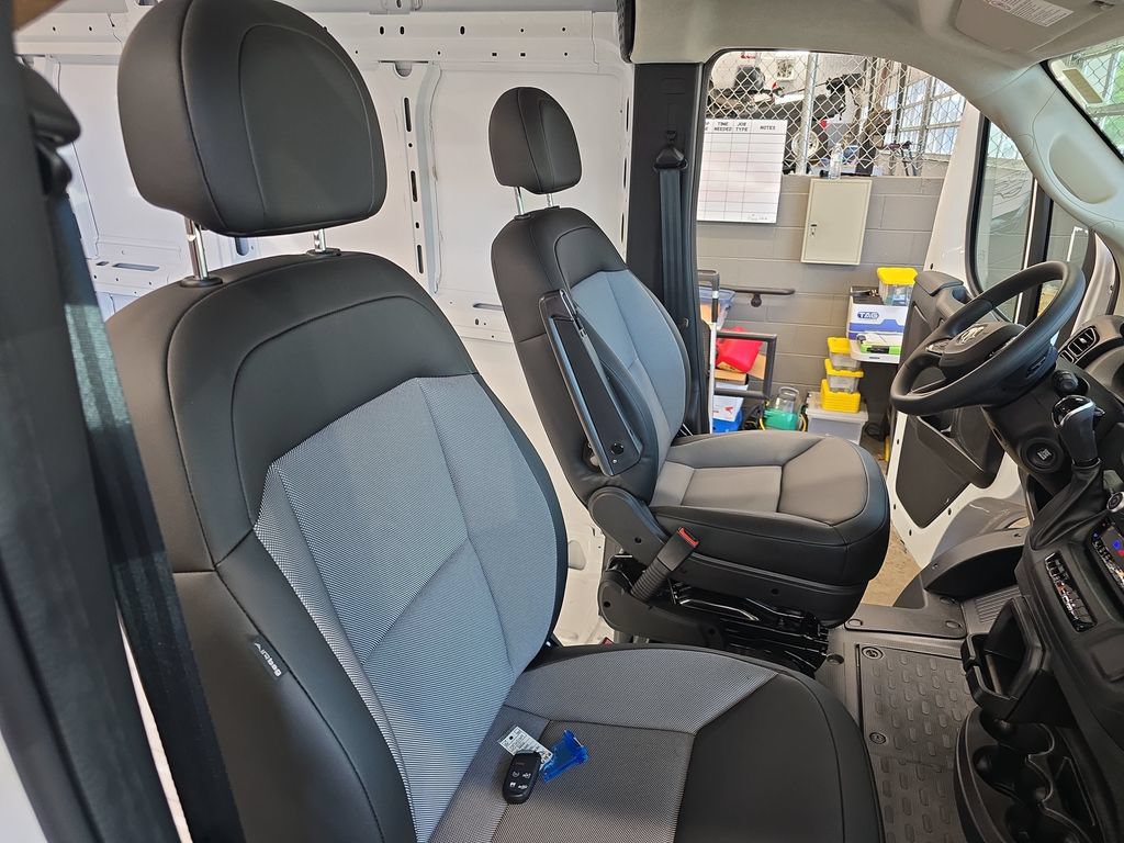 New 2026 RAM ProMaster 2500 w/ Convenience Group FWD image 10