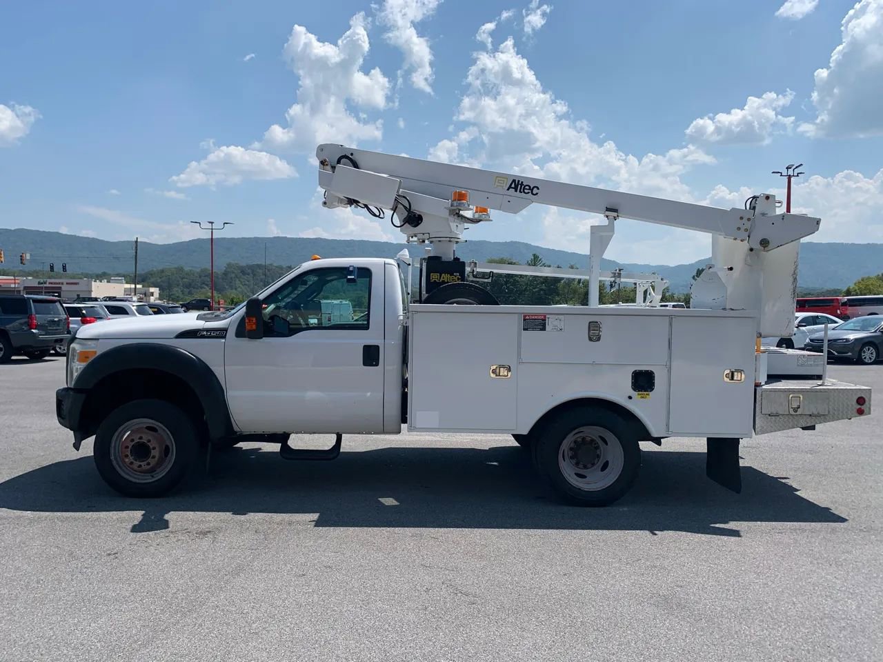 Used 2012 Ford F450 XL w/ PWR Equipment Group RWD image 5
