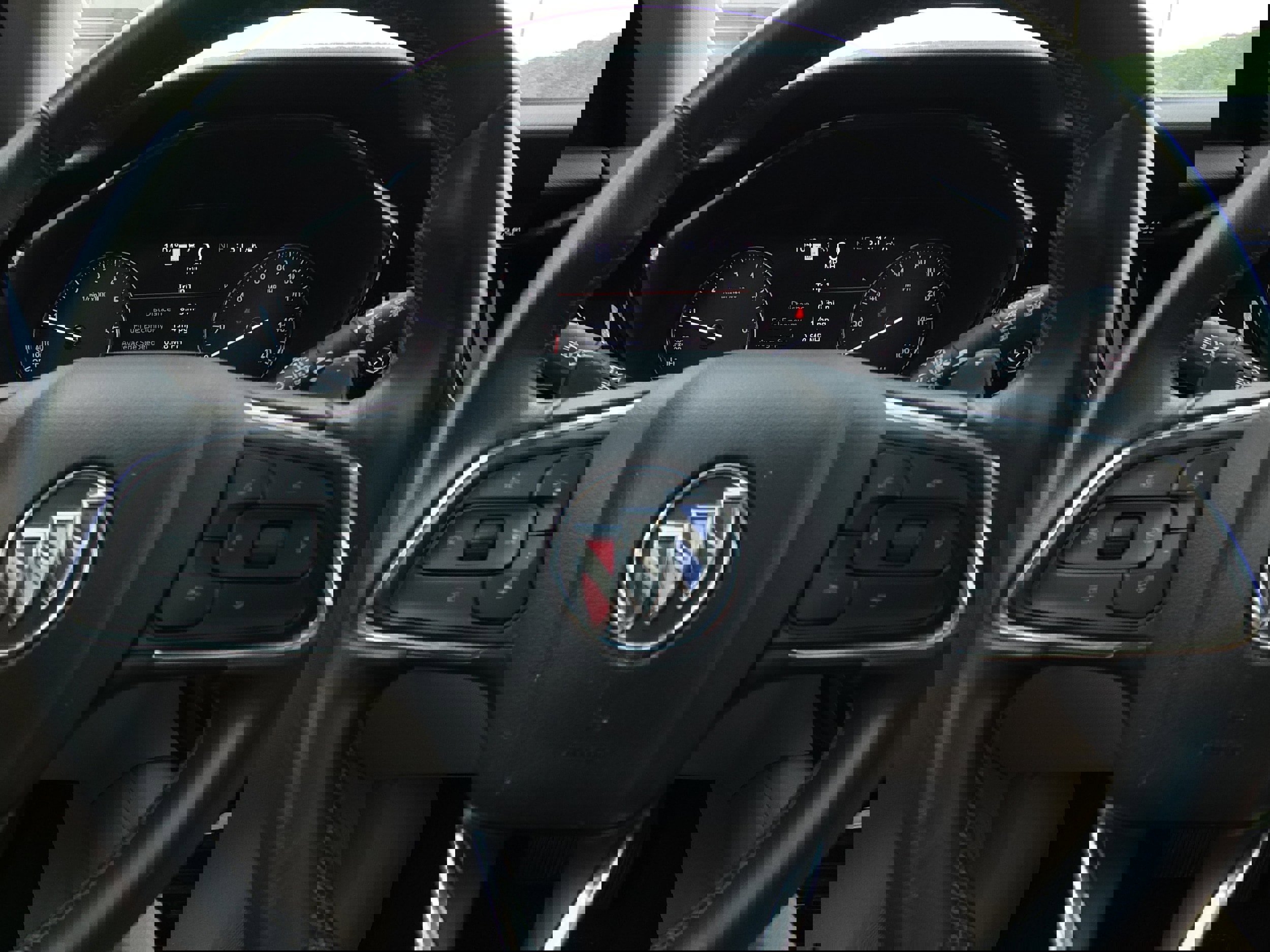 Used 2023 Buick Envision Avenir image 21