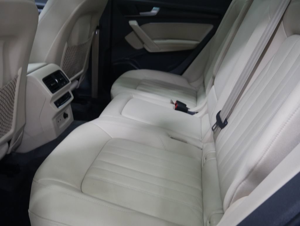 Used 2020 Audi Q5 2.0T Premium Plus w/ Premium Plus Package image 22