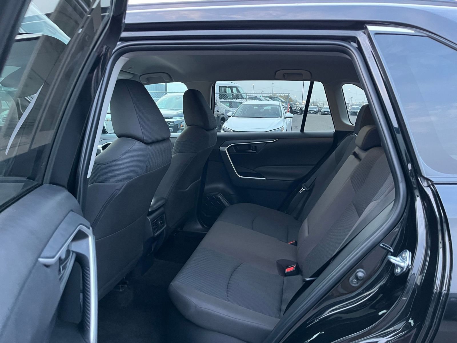 Used 2025 Toyota RAV4 LE image 25