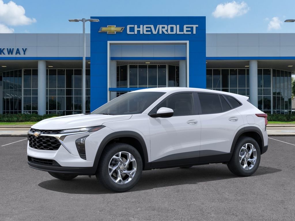 New 2026 Chevrolet Trax LS w/ LS Convenience Package FWD image 2