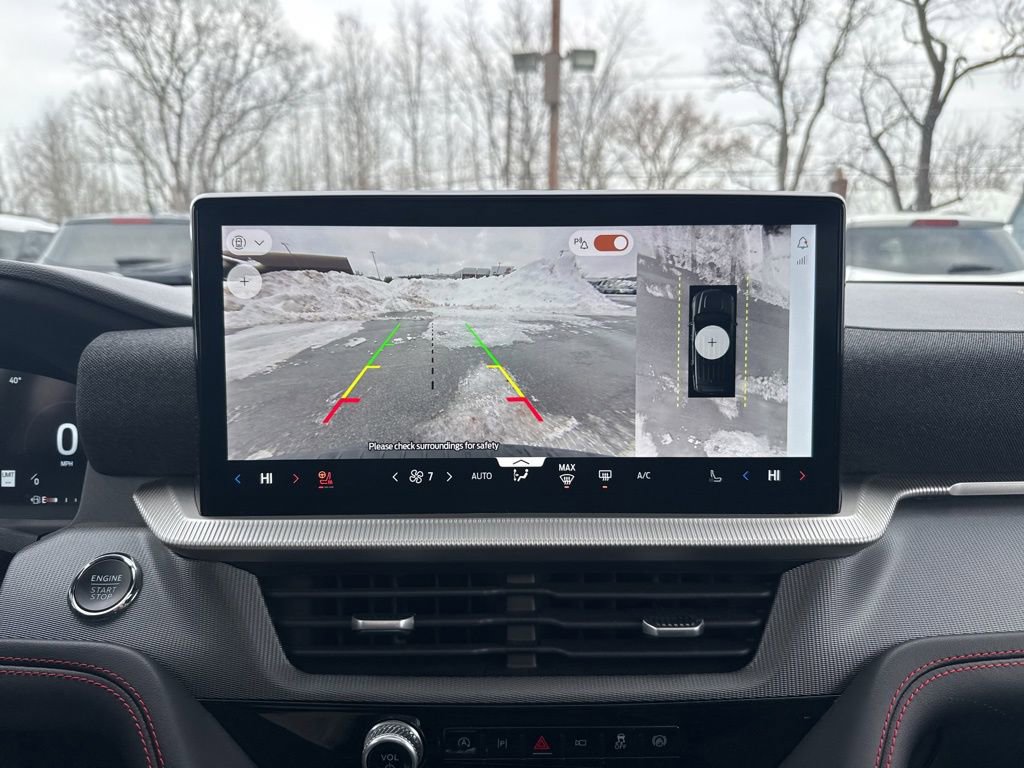 Used 2025 Ford Explorer ST-Line image 23