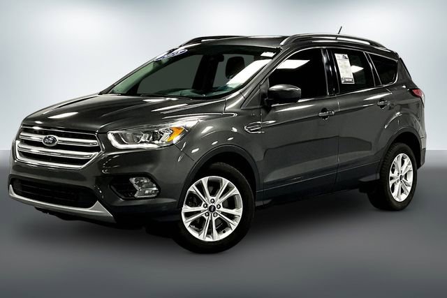 Used 2018 Ford Escape SEL image 3