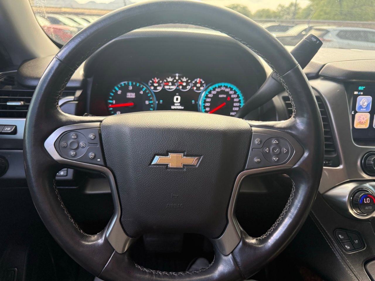 Used 2020 Chevrolet Tahoe Premier w/ Premier Plus Edition RWD image 18