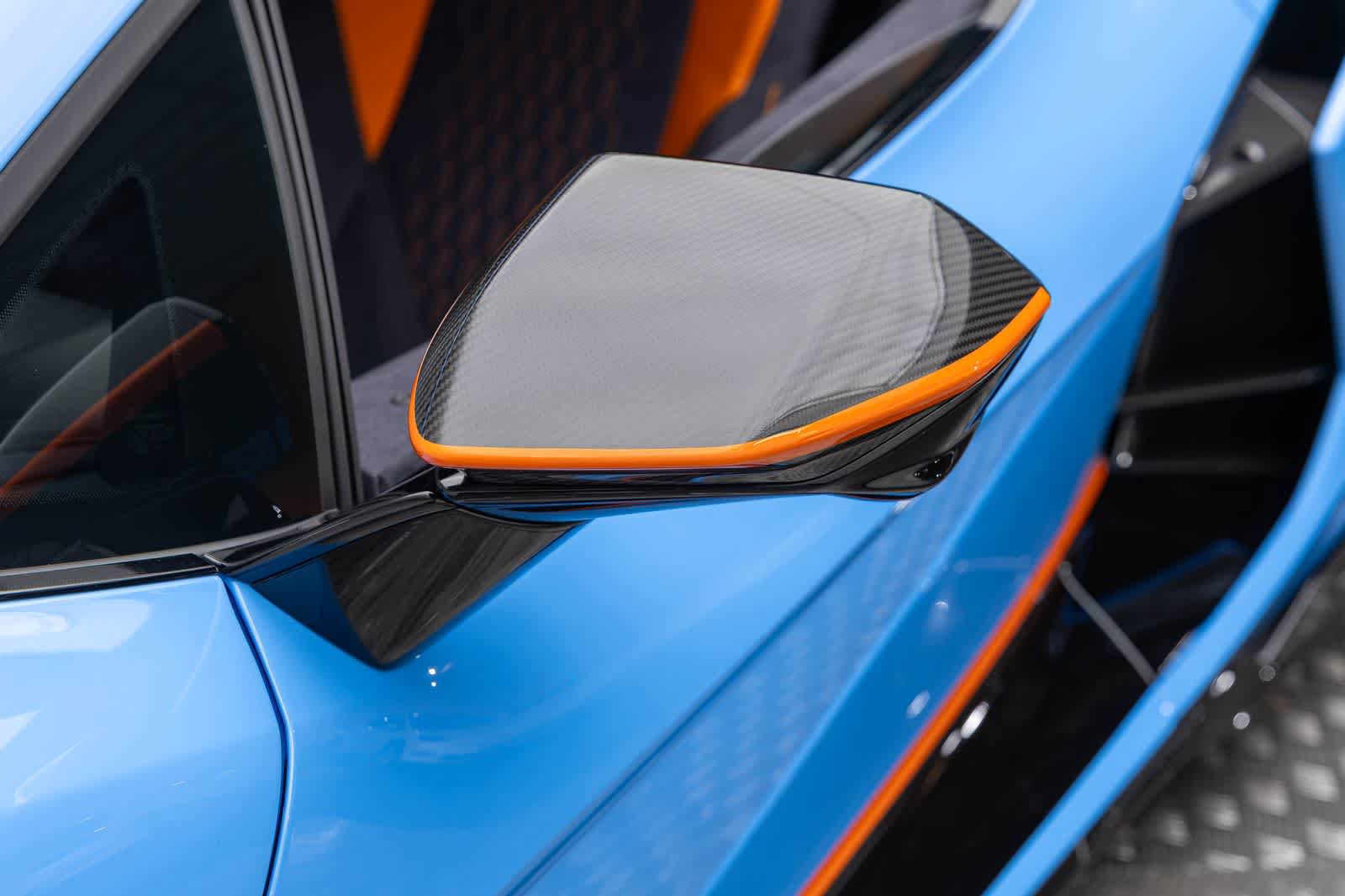 Used 2024 Lamborghini Revuelto AWD/4WD image 41