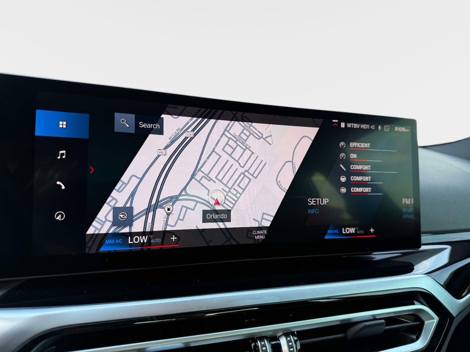 Used 2024 BMW M2 w/ Lighting Package image 39