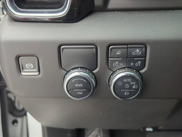 Used 2023 GMC Sierra 1500 Denali w/ Denali Reserve Package RWD image 11