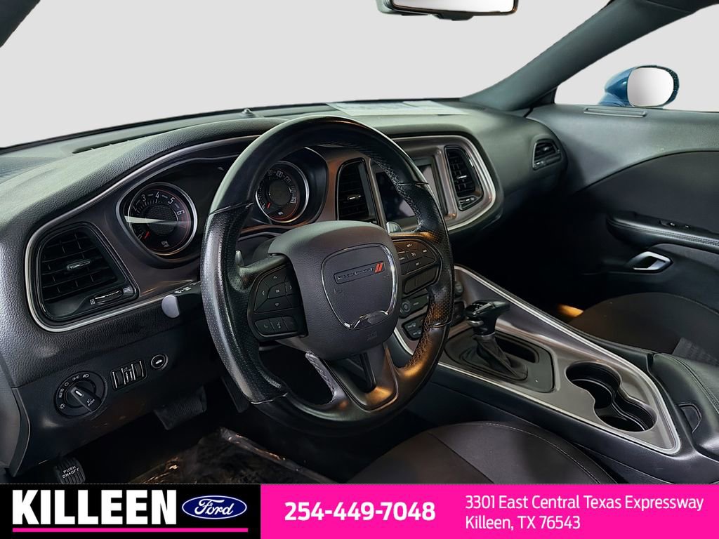 Used 2022 Dodge Challenger GT image 10