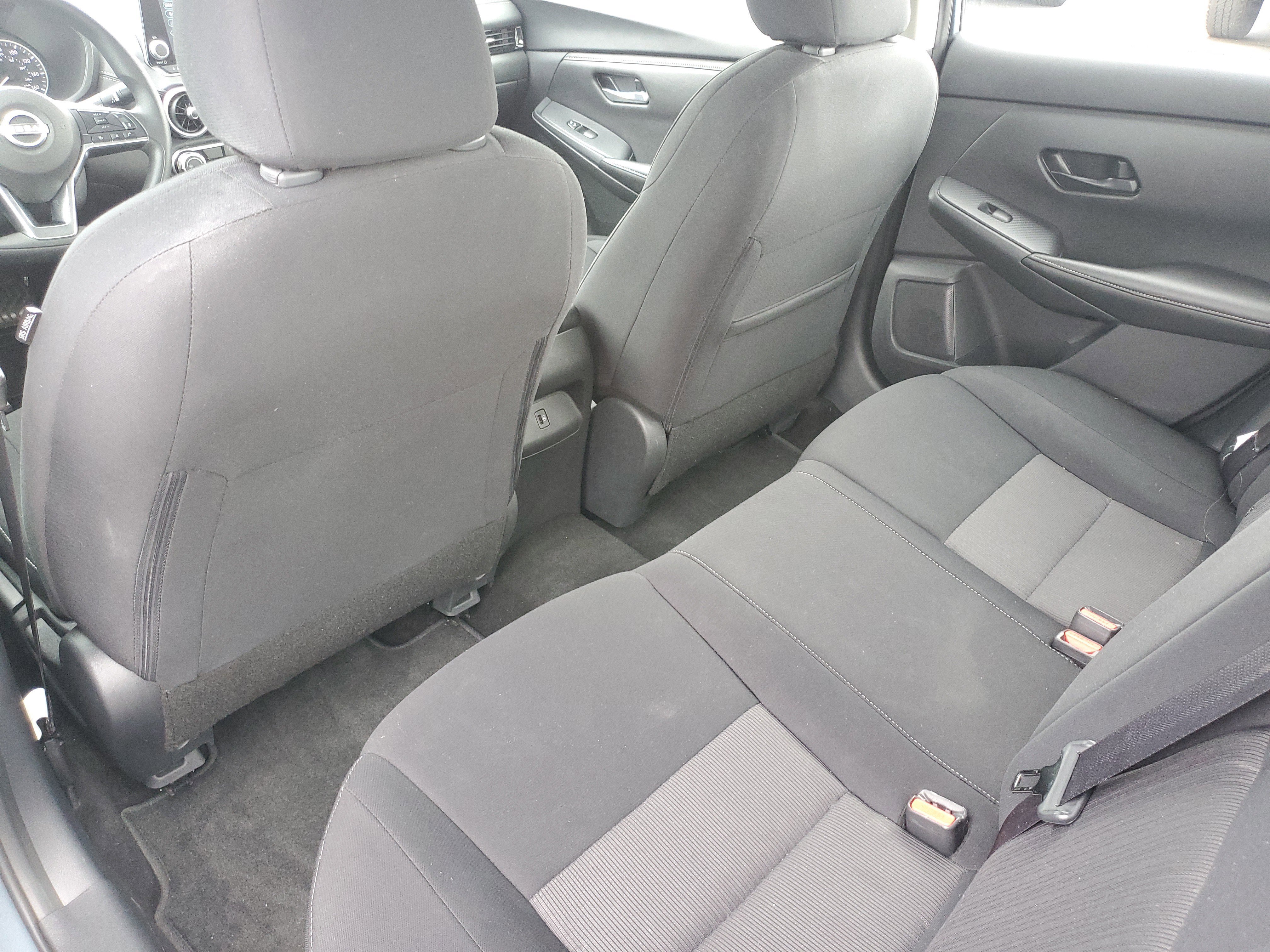 Used 2024 Nissan Sentra SV FWD image 10