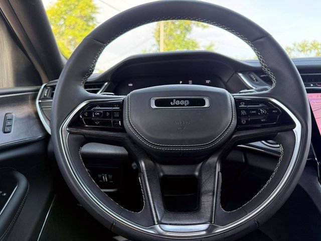 Used 2023 Jeep Grand Cherokee L Overland AWD/4WD image 22
