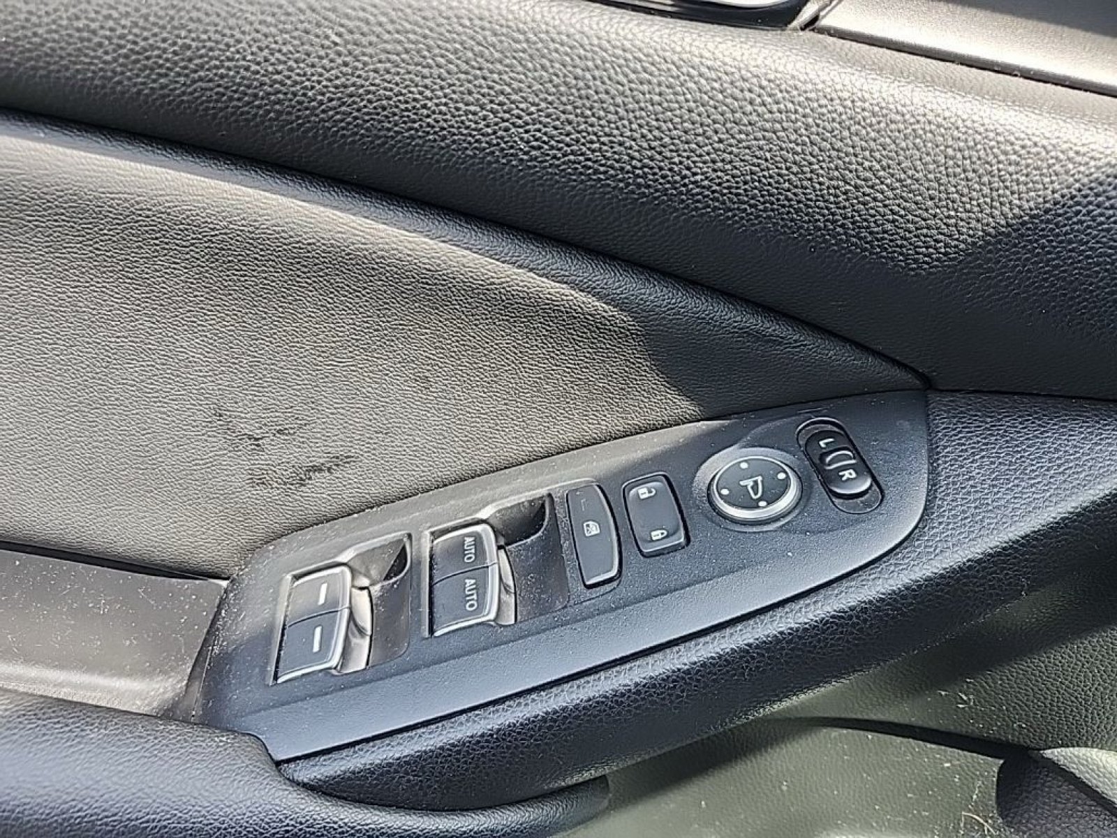 Used 2020 Honda Accord Sport image 10