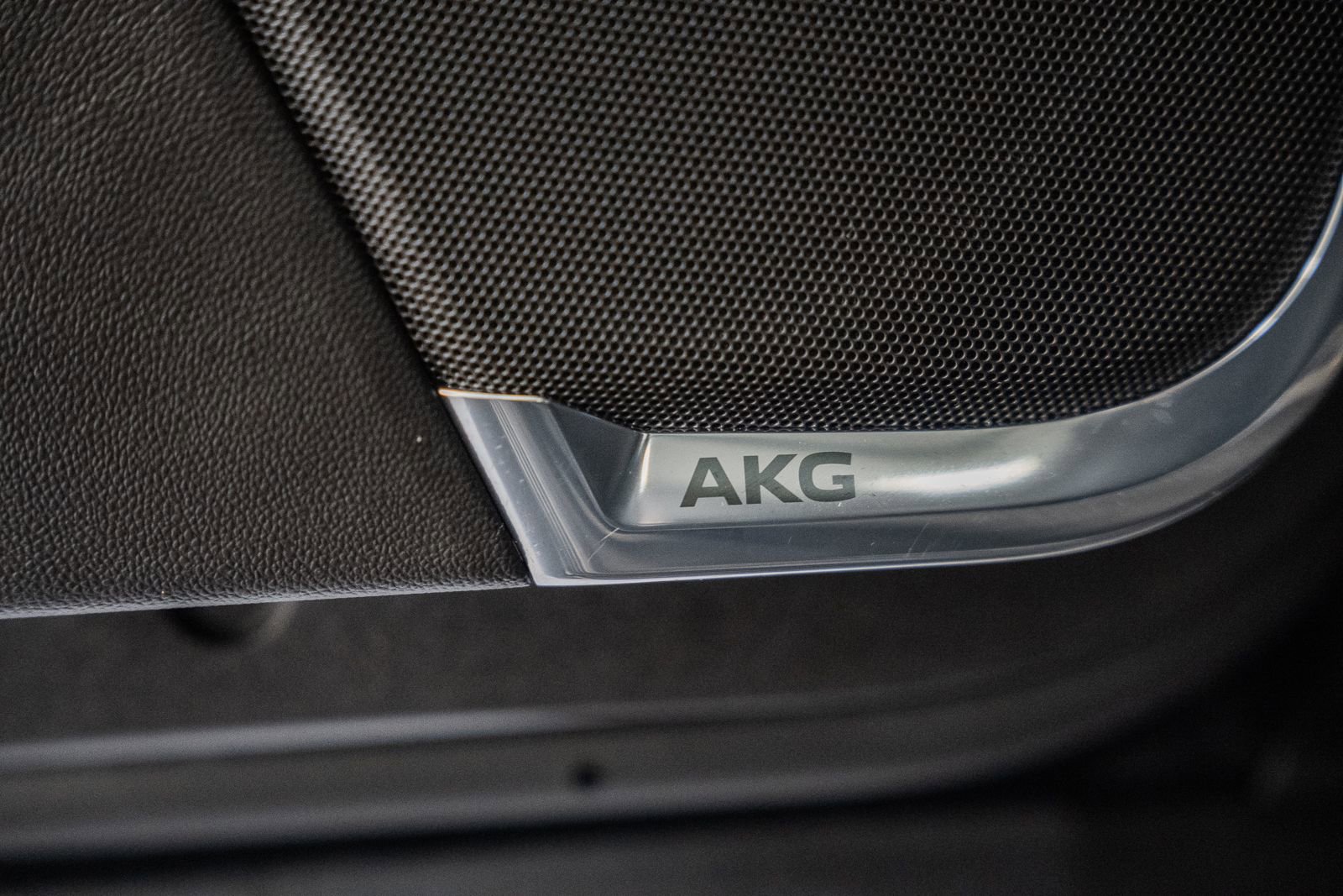 Used 2023 Cadillac Escalade V w/ LPO, Floor Liner Package image 55