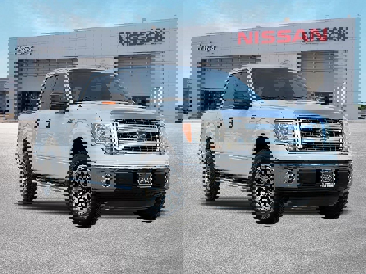 Used 2013 Ford F150 XLT w/ XLT Chrome Pkg image 1