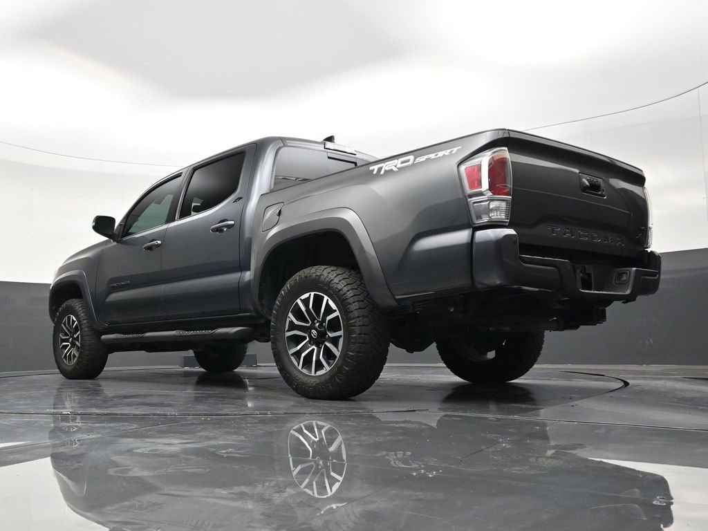 Used 2022 Toyota Tacoma TRD Sport w/ Technology Package image 22