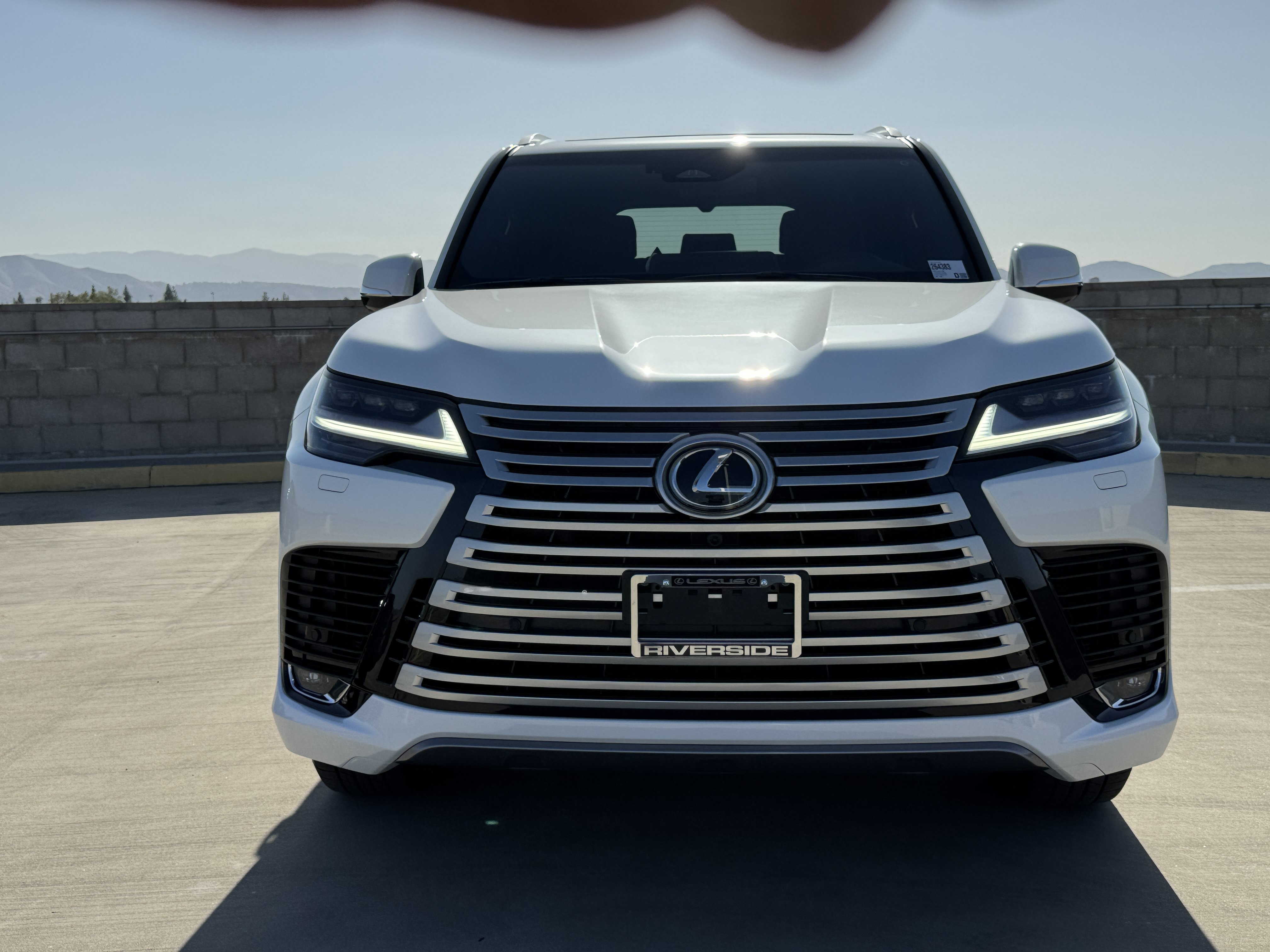 New 2026 Lexus LX 600 4WD w/ Accessory Package (2T) image 3