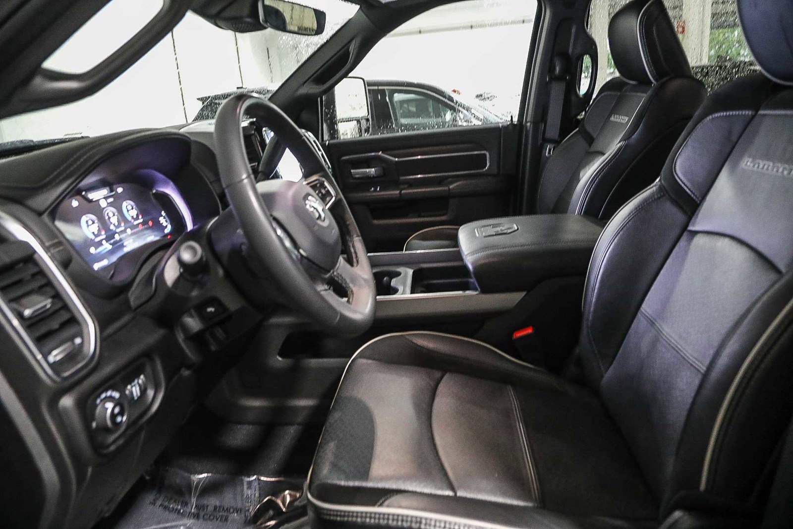 Used 2025 RAM 2500 Laramie image 17