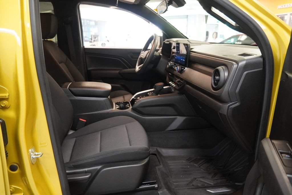 Used 2023 Chevrolet Colorado Trail Boss w/ Advanced Trailering Package AWD/4WD image 26