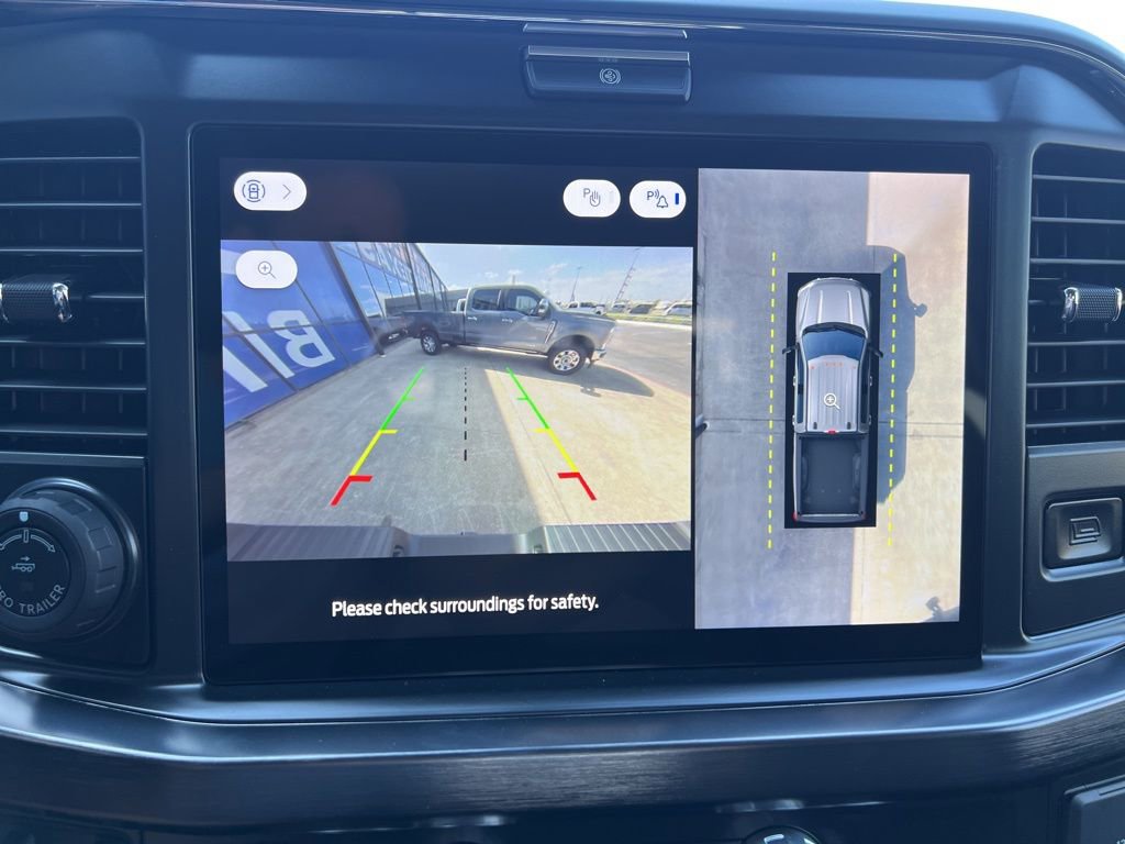 New 2026 Ford F250 Lariat w/ Black Appearance Package image 24